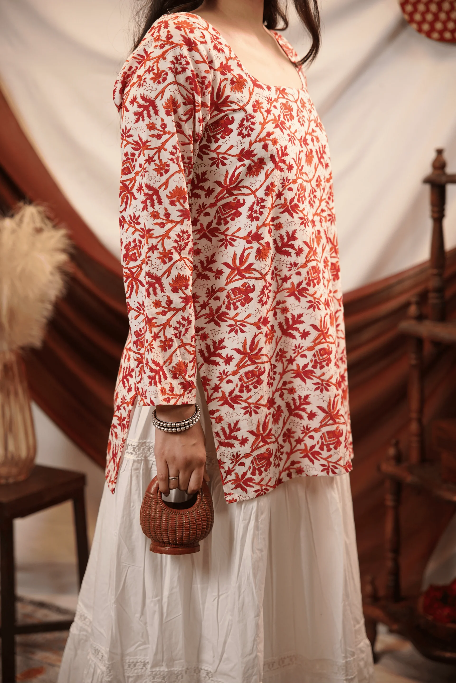 Bela Short Kurti view 3