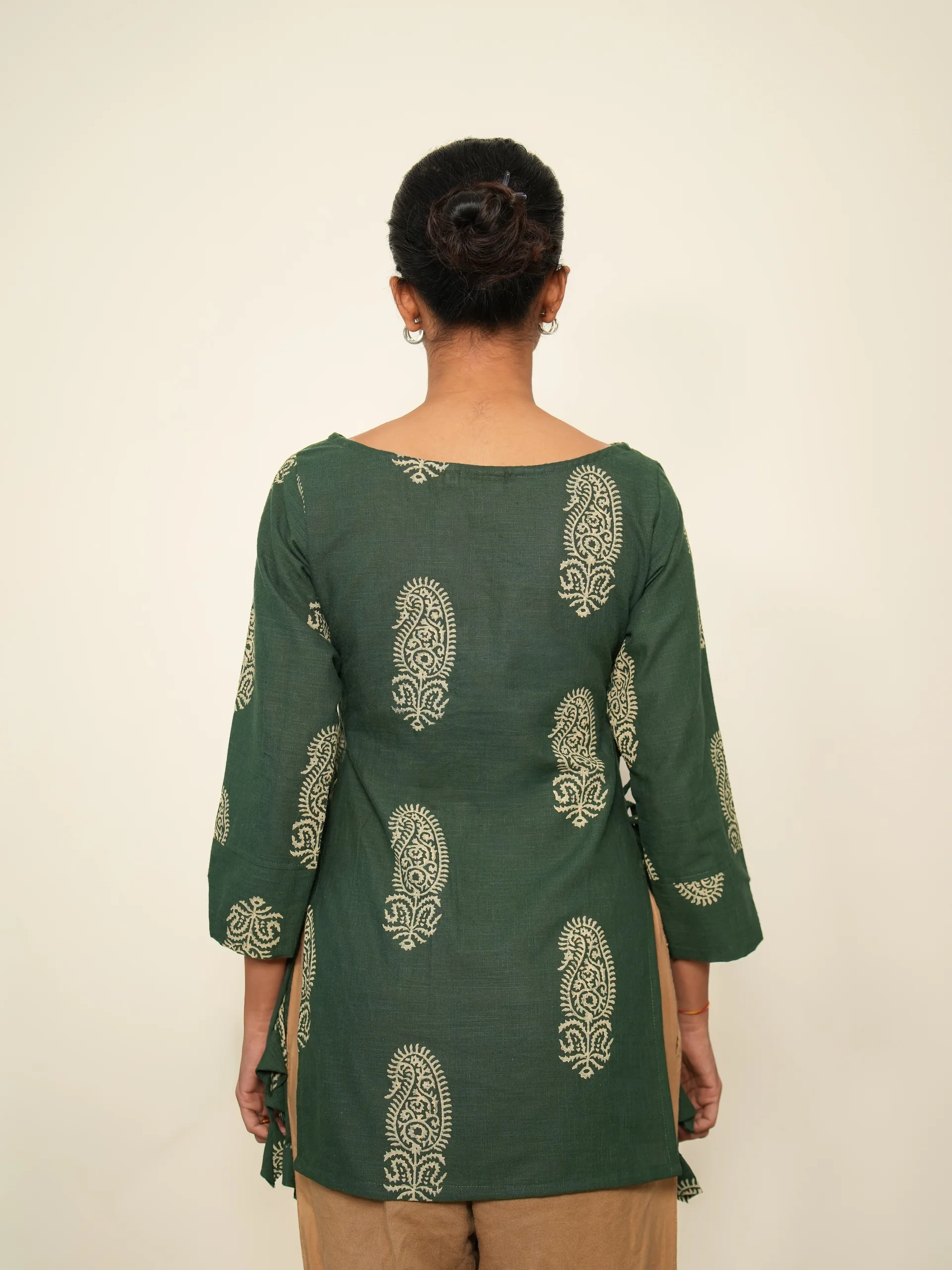 Paro Short Kurti - alternate view