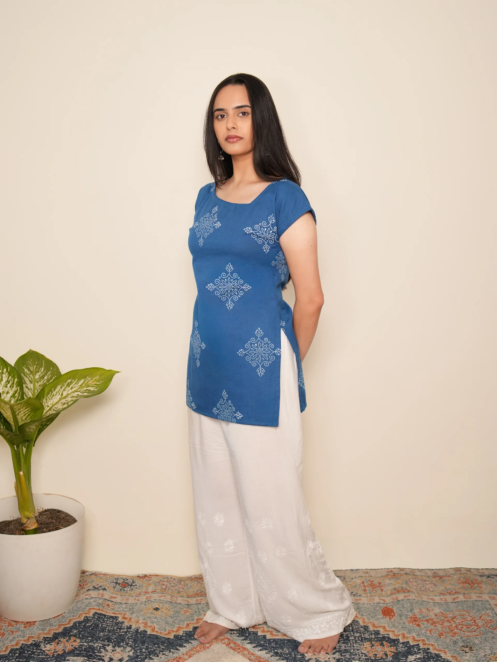 Lolo Short Kurti view 3